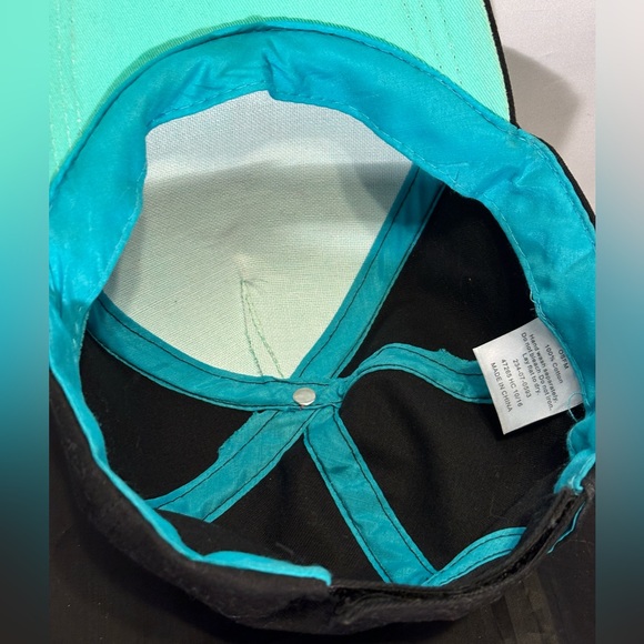 Accessory Depot Baseball Cap/Hat Black with Green Tribal Print Geometric OSFM - Picture 5 of 5